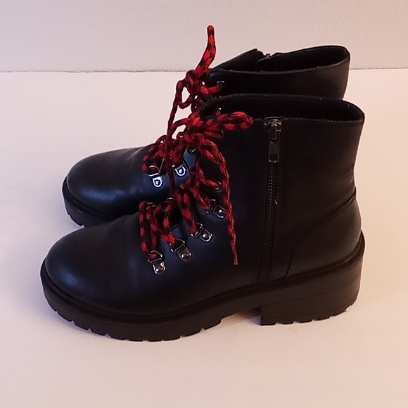 SKECHERS Combat Boots womenSize 9.5 Black Color SB - Picture 2 of 9